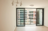Florentine 3 rooms 70 sqm Balcony Lifts Parking Warehouse Apartment for sale in Tel Aviv