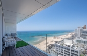 Hayarkon area 3 rooms 96m2 Balcony 20m2 Sea view Parking Apartment for sale in Tel Aviv