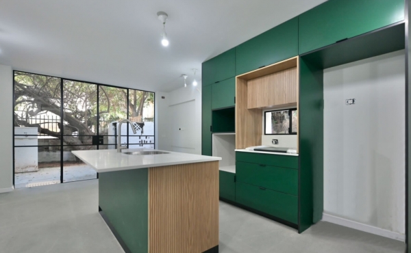 Bograshov area 2 rooms 50m2 renovated Apartment for sale in Tel Aviv