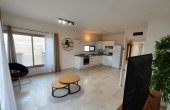 Kerem Hatemanim area 3 rooms 70m2 Terrace 10m2 Lift Parking Apartment for rent in Tel Aviv