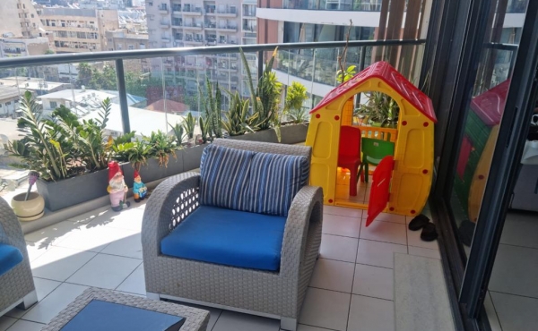 Florentine area 4 rooms 130m2 Balcony 20m2 Sea view Parking Apartment for sale in Tel Aviv
