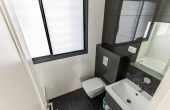 Rothschild area 4 rooms 84m2 Terrace 10m2 High ceillings Lift Apartment for sale in Tel Aviv