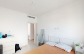 Florentine area 4 rooms 109m2 Terrace 14m2 Lifts Parking Apartment for sale in Tel Aviv
