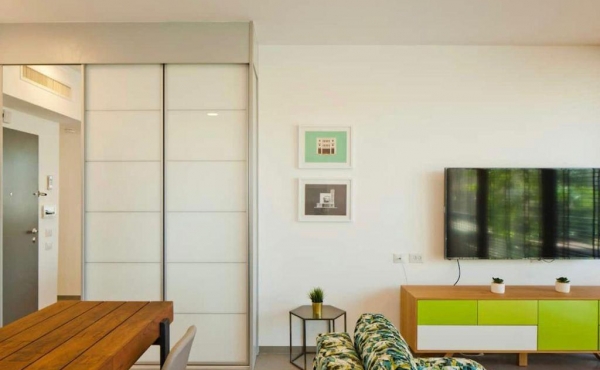 Neve Tsedek area 2 rooms 53m2 Balcony Lift Parking Apartment for rent in Tel Aviv