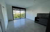 Dizengoff 3 rooms 70m2 Terrace Safe room Lifts Apartment for rent in Tel Aviv