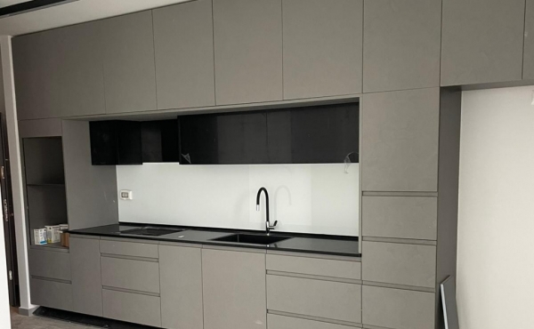 Dizengoff / Bazel
new building
75 square meters + 6 square meters sun terrace
3 room apartment
safe room
Sun Terrace
5th floor
Elevators
Sun Terrace
House committee: 200
Property tax: 750 (for two months)
