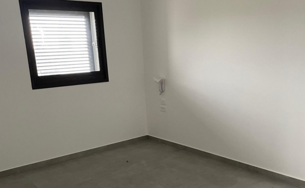 Dizengoff / Bazel
new building
75 square meters + 6 square meters sun terrace
3 room apartment
safe room
Sun Terrace
5th floor
Elevators
Sun Terrace
House committee: 200
Property tax: 750 (for two months)
