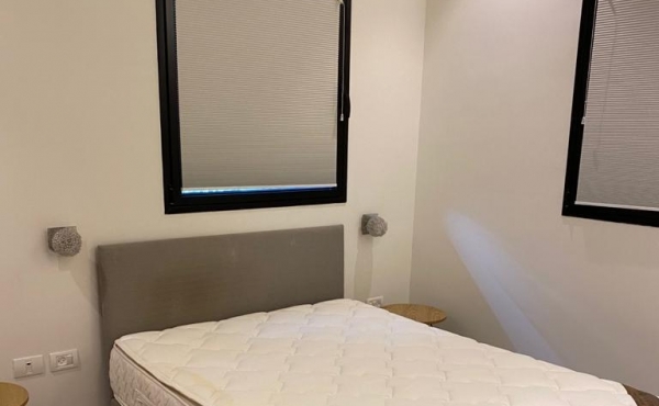 Frishman / Gordon 3 rooms 65sqm Terrace 12sqm Safe room Lift Apartment for rent in Tel Aviv