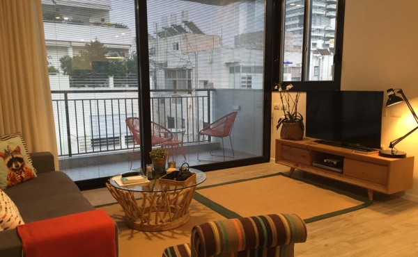 Frishman / Gordon 3 rooms 65 sqm Terrace 12 sqm Lift Parking Apartment for rent in Tel Aviv