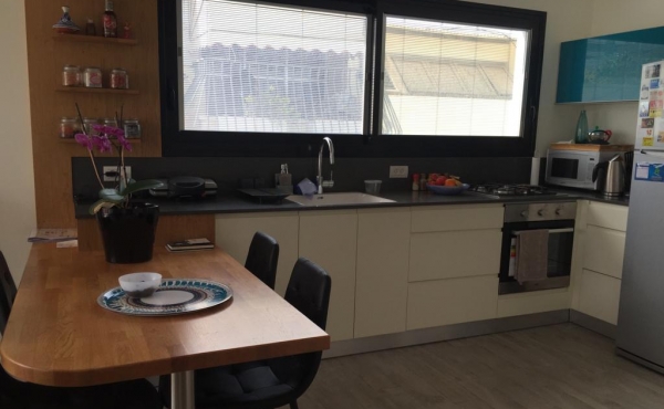 Frishman / Gordon 3 rooms 65 sqm Terrace 12 sqm Lift Parking Apartment for rent in Tel Aviv