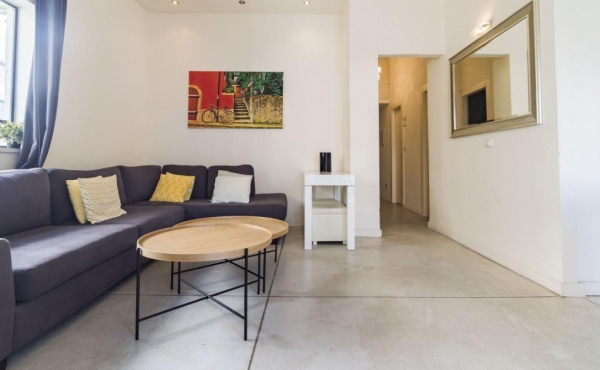 Rupin Balcony 2 bedrooms 56sqm Elevator