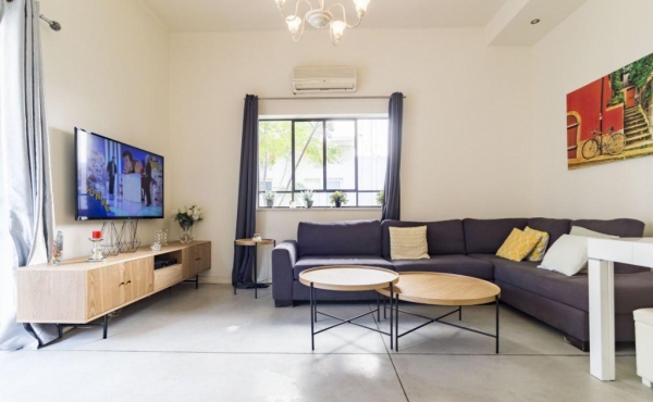 Rupin Balcony 2 bedrooms 56sqm Elevator