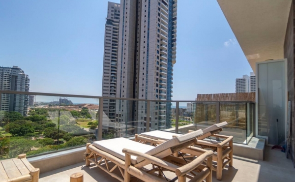 Luxury penthouse duplex in Bat Yam Balcony with sea view Lift parking