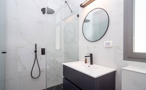 Luxury penthouse duplex in Bat Yam Balcony with sea view Lift parking