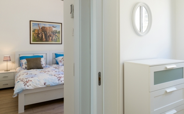 Sheinkin 3 bedrooms 100sqm Elevator Parking 