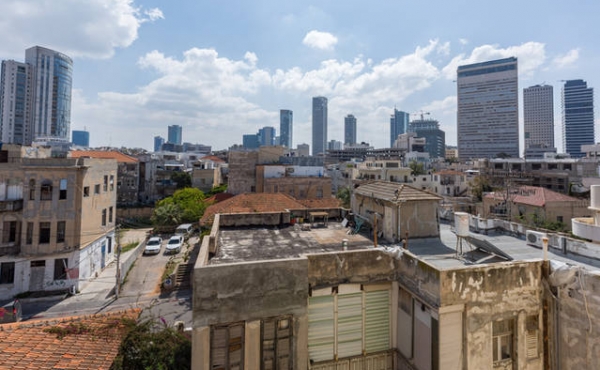 Spacious 3-Bedroom 100 sqm Penthouse in Kerem Hatemanim with Terrace Apartment for rent in Tel Aviv