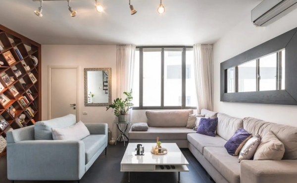 Bograshov area Amazing Penthouse Duplex of 80sqm with Terrace 30sqm Apartment for rent in Tel Aviv