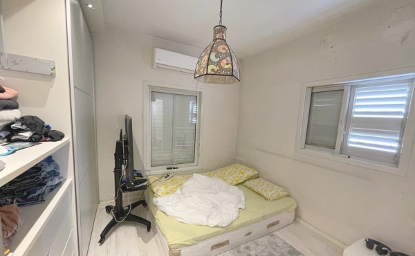 Pinkas area 4 rooms 95sqm Lift Parking Apartment for rent in Tel Aviv