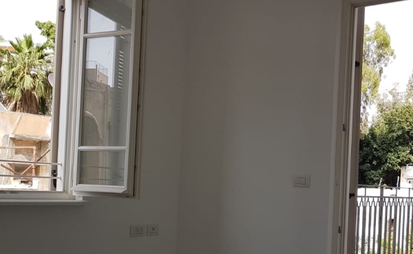 King Georges area 3 room 65sqm Balconies Apartment in Telaviv to buy