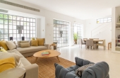 Villa in Neve Tsedek 170m2 Renovated + Outdoor Terrace 40m2 For sale in Tel Aviv
