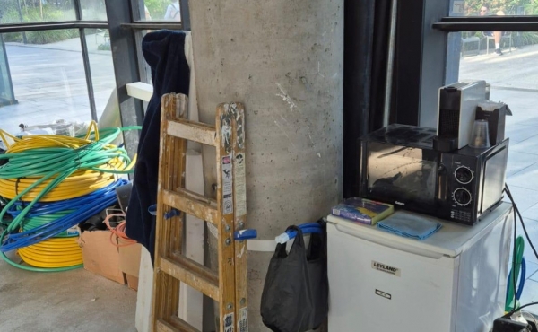 New commercial space in annex Azrieli shopping center