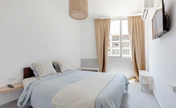 Bat Yam Apart Hotel 2 rooms in front beach