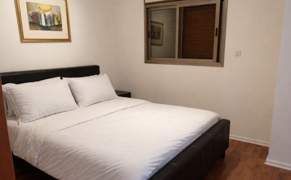 Mendele street 2 bedrooms Safe room Lift Apartment for short term rental in Tel Aviv