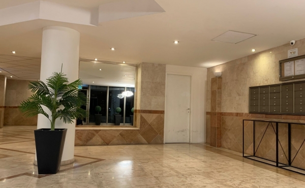 Ramat Aviv 5 rooms 128sqm Balconies Parking Apartment for sale in Tel Aviv