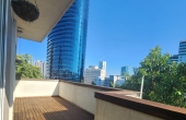 Rothschild area Penthouse 3 rooms 84 sqm Terrace Lift Apartment for sale in Tel Aviv