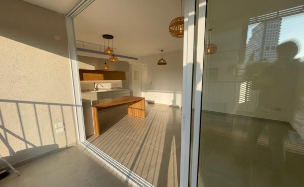 Pinsker area 3 rooms 80sqm Sun terrace Lift Parking Apartment for sale in Tel Aviv