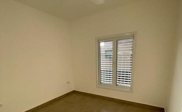 Pinsker area 3 rooms 80sqm Sun terrace Lift Parking Apartment for sale in Tel Aviv