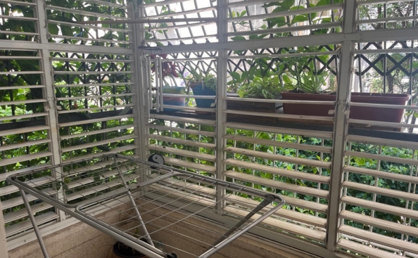 Gordon area 4 rooms 80sqm Balcony Lift Parking Apartment for sale in Tel Aviv