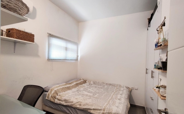 Ben Yehuda 2 rooms 30m2 renovated Apartment for sale in Tel Aviv