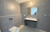 Gindi 3 rooms 70m2 Balcony Lift Parking Apartment for rent in Tel Aviv