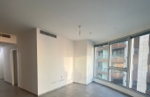 Center Tel Aviv 12th floor 4 rooms Terrace Lift Parking Apartment for rent