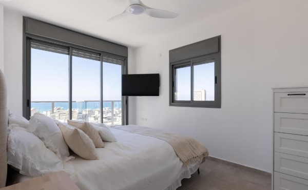 Bat Yam Penthouse Duplex de luxe 5 rooms 130m2 Terraces 70m2 Panoramic view Lift Parking