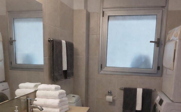 Emile Zola st 2 rooms with Shelter Short term rental in Tel Aviv