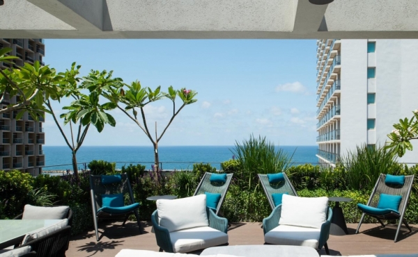 Luxury Beachfront 5 rooms close to the Gordon beach