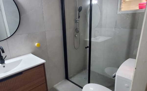 Shalom Alehem 3;5 rooms 117sqm Apartment for rent in Tel Aviv