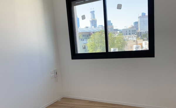 Biltmor 5 rooms 122m2 Shelter Balcony Lift Parking Apartment for Rent in Tel Aviv