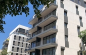 Biltmor 5 rooms 122m2 Shelter Balcony Lift Parking Apartment for Rent in Tel Aviv