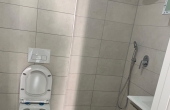 Biltmor 5 rooms 122m2 Shelter Balcony Lift Parking Apartment for Rent in Tel Aviv