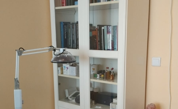 Office 2 rooms 47m2 furnished Parking