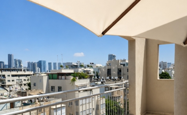 Hilton beach 3 rooms Terrace Vacation rental in Tel Aviv