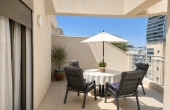 Hilton beach 3 rooms Terrace Vacation rental in Tel Aviv