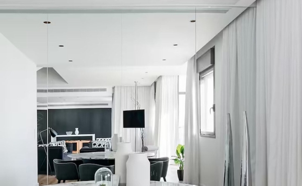 Penthouse Duplex Nahalat Ytshak 3 bedrooms Furnished and equipped Apartment for Long term rental