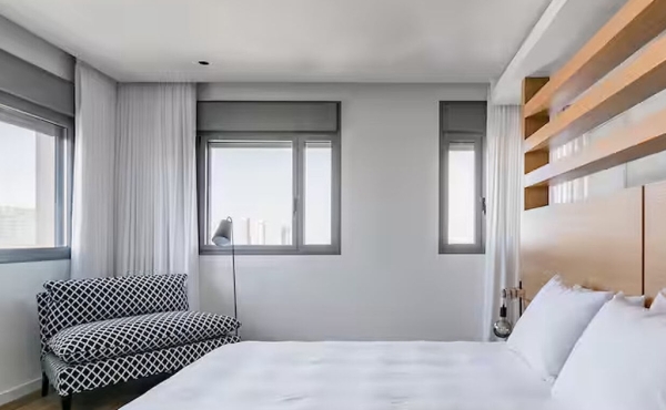 Penthouse Duplex Nahalat Ytshak 3 bedrooms Furnished and equipped Apartment for Long term rental