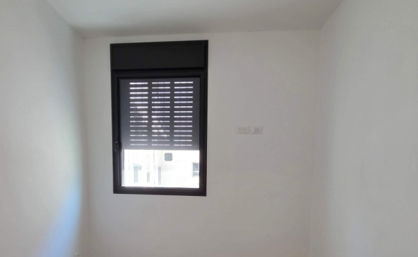 Biltmor 5 rooms 122sqm Shelter Balcony 14sqm Lift Parking