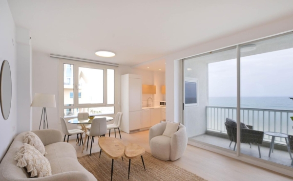 Herbert Samuel 3 rooms 86m2 Terrace 10m2 LIft Gym Doorman For sale in Tel Aviv