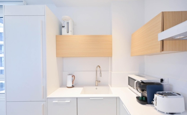 Herbert Samuel 3 rooms 86m2 Terrace 10m2 LIft Gym Doorman For sale in Tel Aviv